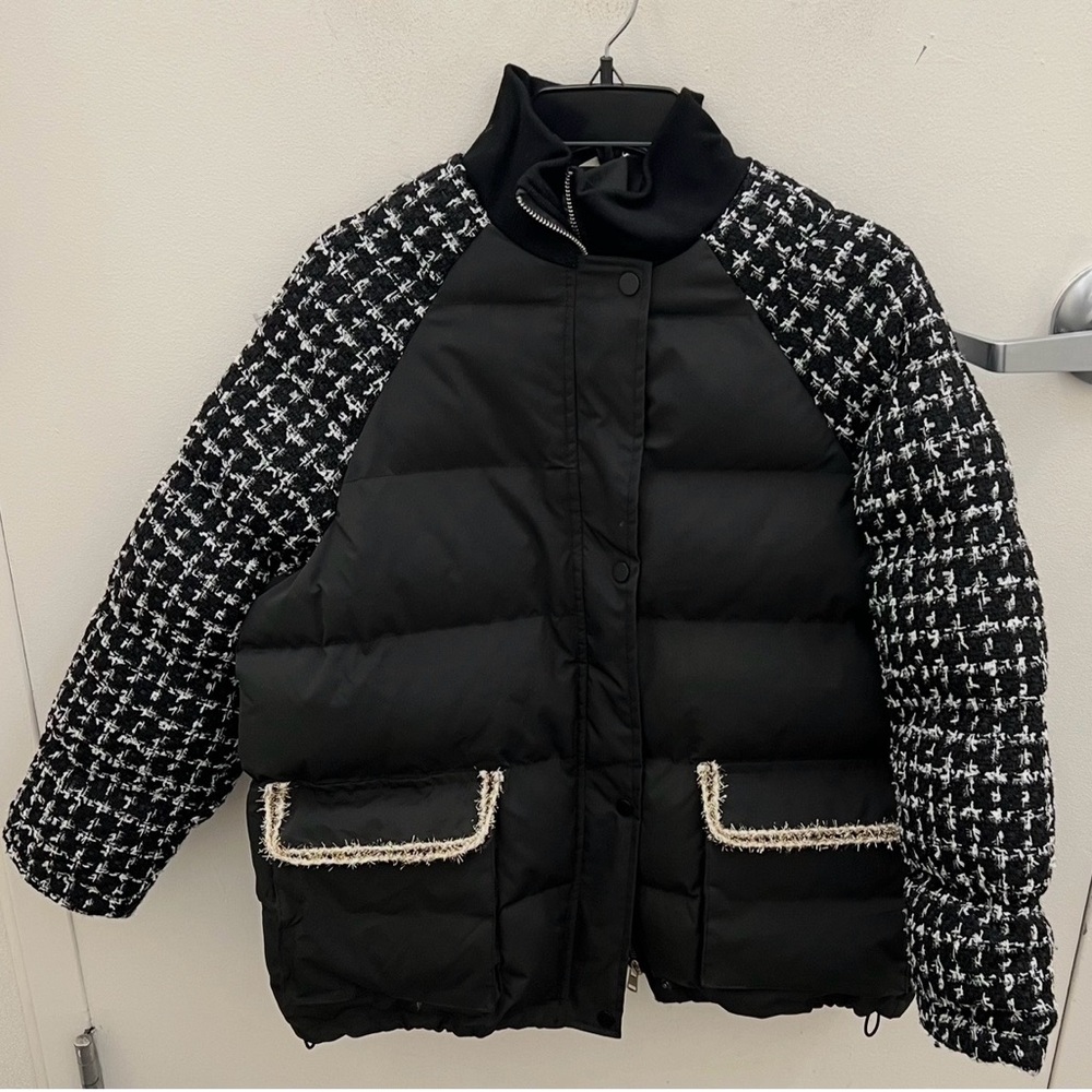Elegant Black and White Puffer Jacket